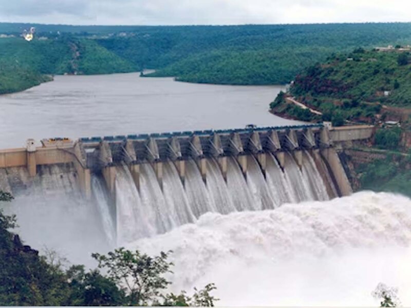 ईज ऑफ लिविंग के जरूरी प्रोजेक्ट