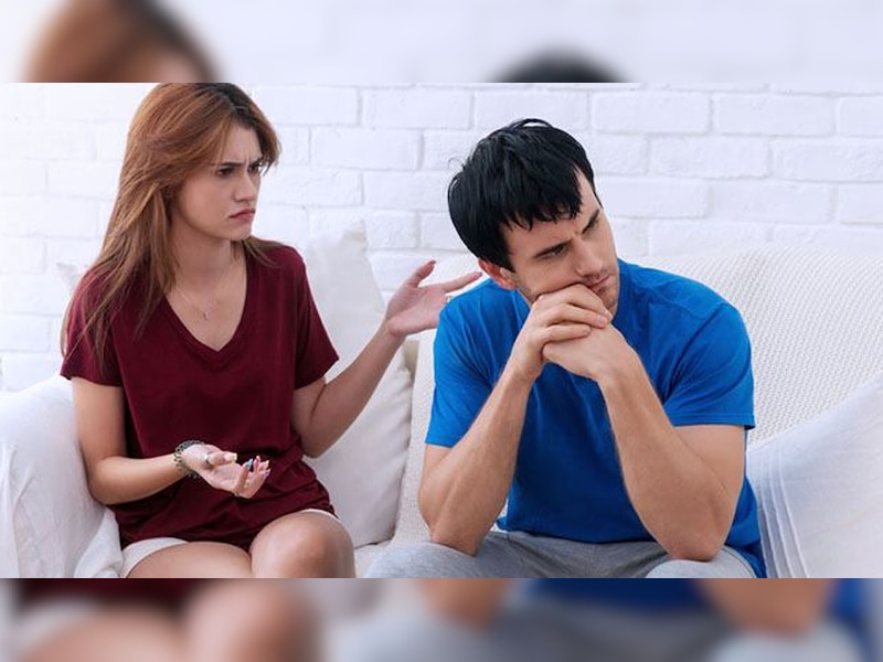 इग्नोर करना या वक्त न देना