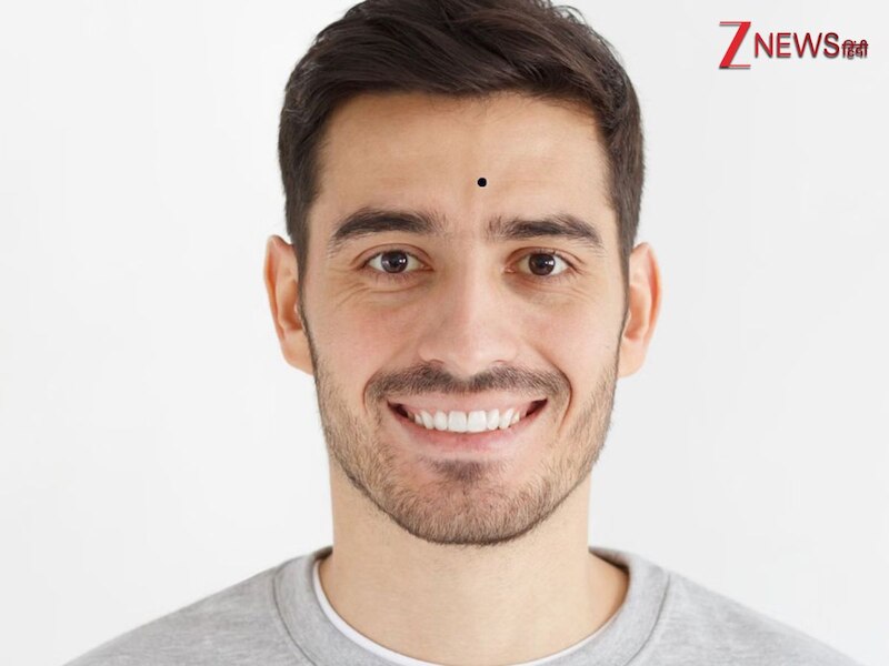 माथे पर तिल 