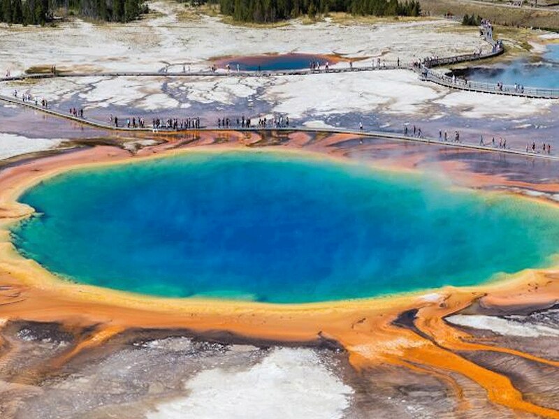 ग्रैंड प्रिजमैटिक स्प्रिंग येलोस्टोन पार्क 