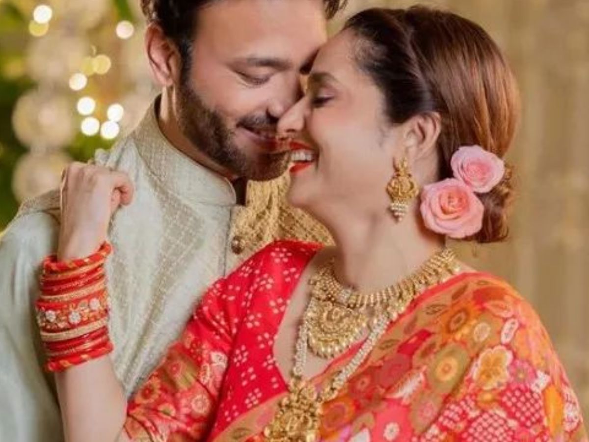 रोमांटिक कपल फोटोशूट-5