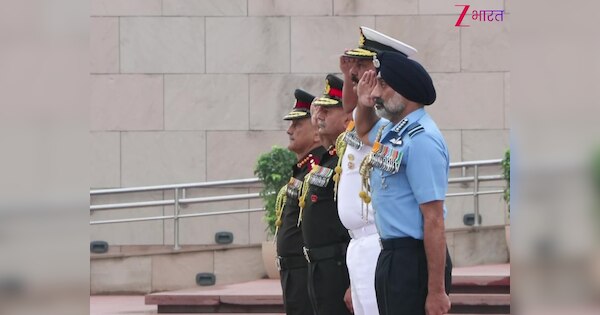CDS Indian Air Force chief Army chief and Navy chief lay wreaths at ...