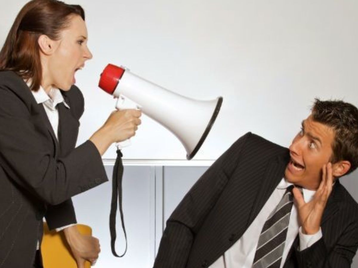 नहीं मानते अपनी गलती