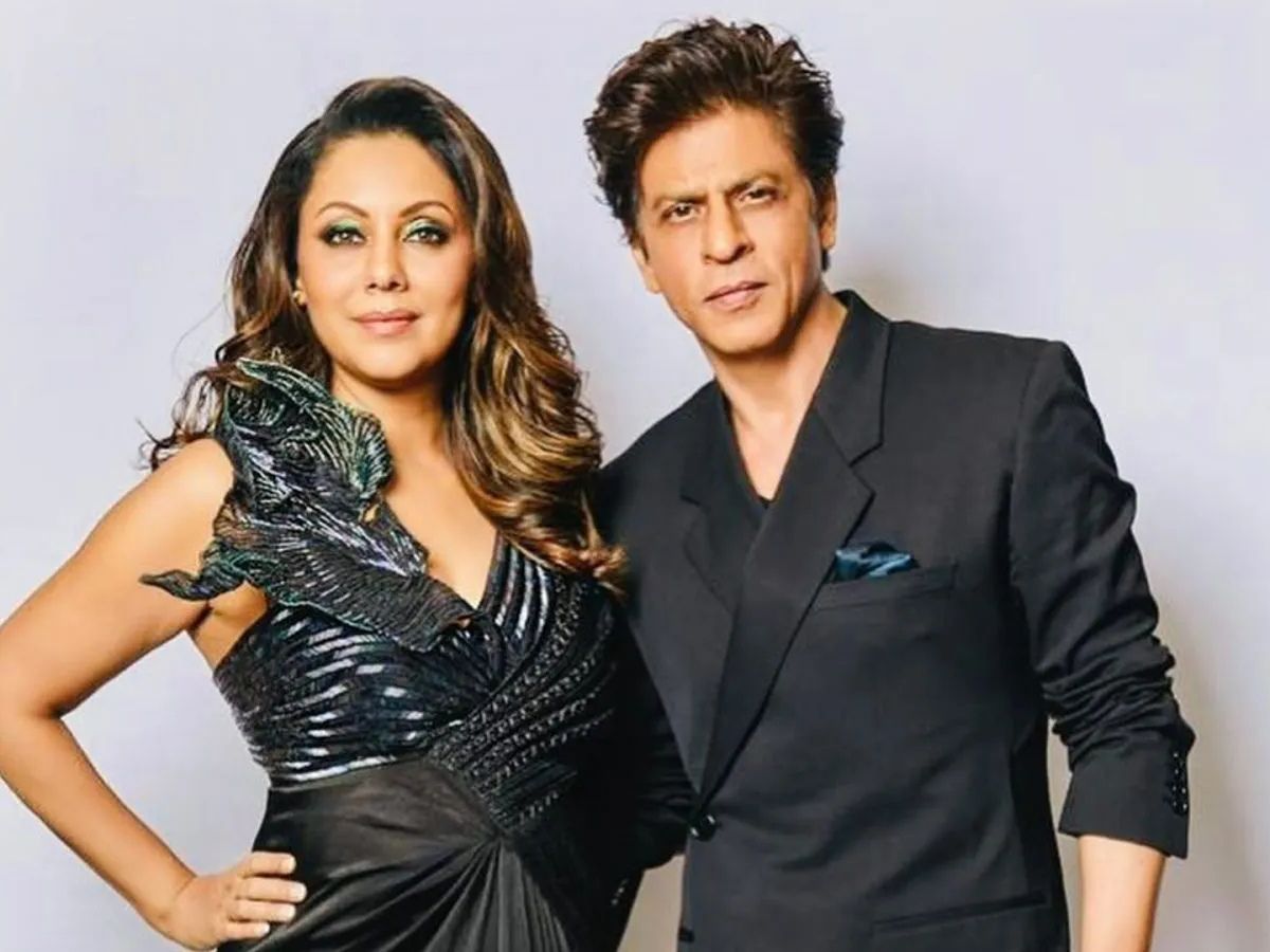 Shah Rukh Khan: ଶାହାରୁଖ ଏବଂ ଗୌରୀ ଖାନଙ୍କୁ ସମନ କଲେ ଦିଲ୍ଲୀ ହାଇକୋର୍ଟ,ଜାଣନ୍ତୁ ମାମଲା Shah Rukh Khan: ଶାହାରୁଖ ଏବଂ ଗୌରୀ ଖାନଙ୍କୁ ସମନ କଲେ ଦିଲ୍ଲୀ ହାଇକୋର୍ଟ,ଜାଣନ୍ତୁ ମାମଲା