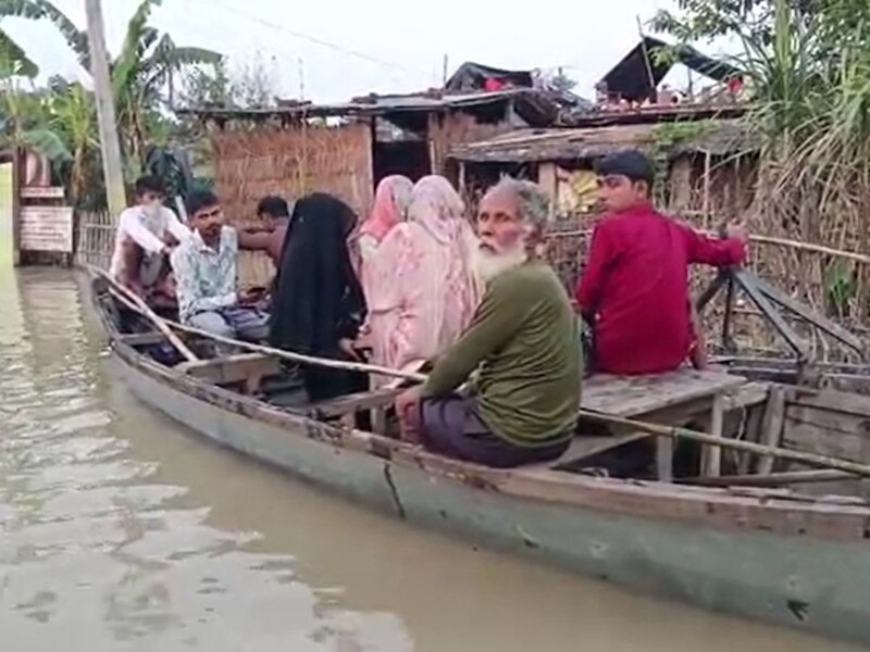 नवादा में विकराल रूप में बाढ़