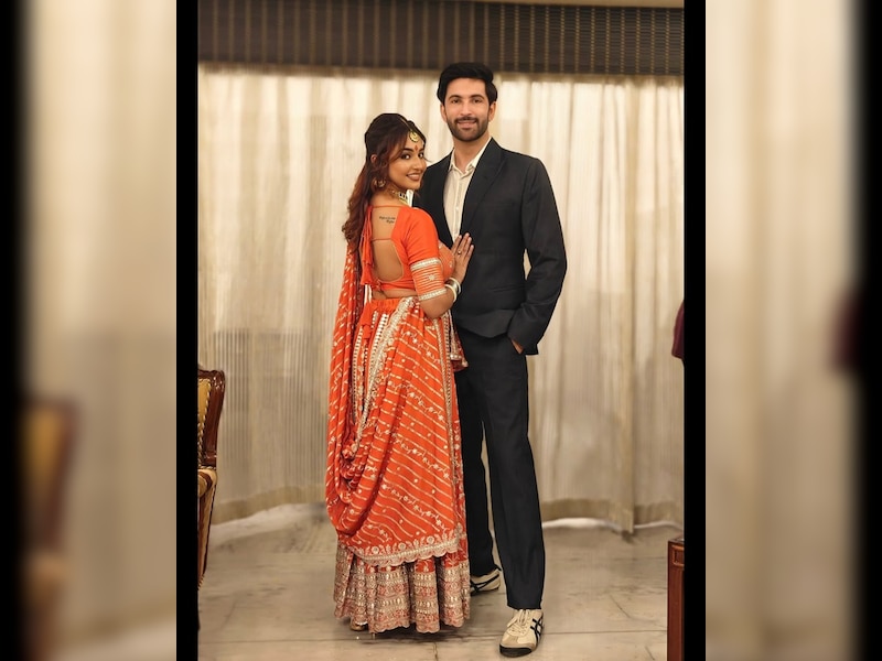 कौन हैं कविता बनर्जी 