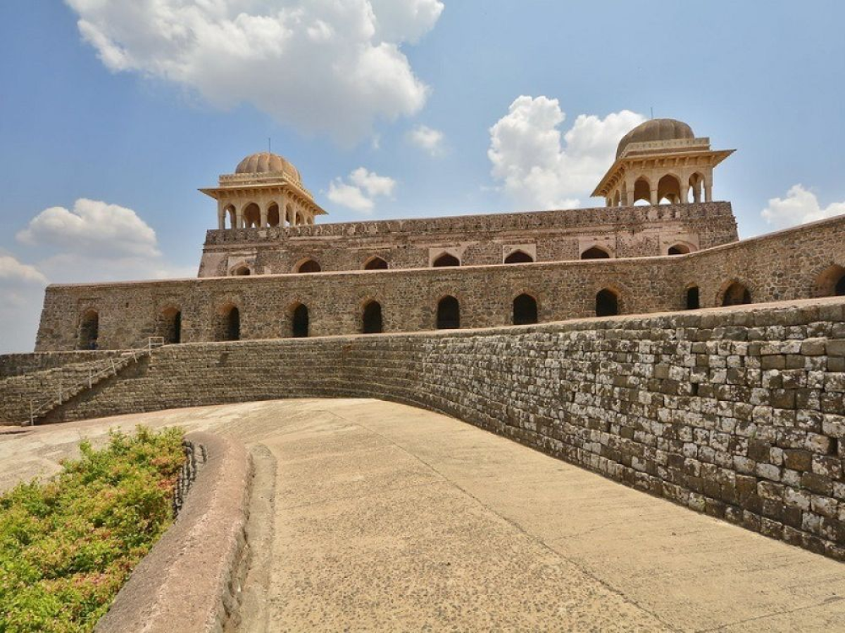 रानी रूपमति का किला