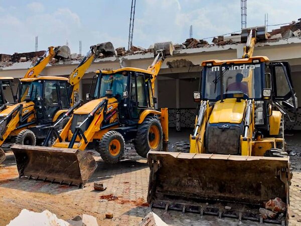 गुजरात में I Love Muhammad पर हुई थी हिंसा; 618 अवैध निर्माण चिन्हित, 186 पर चला बुलडोजर