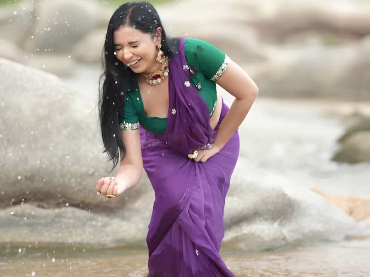 यूजर्स ने जमकर उड़ाया मजाक