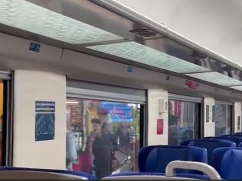 भीड़भाड़ को देखते हुए रेलवे तैयार