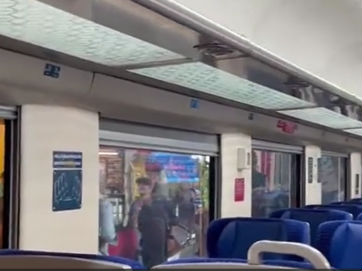 भीड़भाड़ को देखते हुए रेलवे तैयार