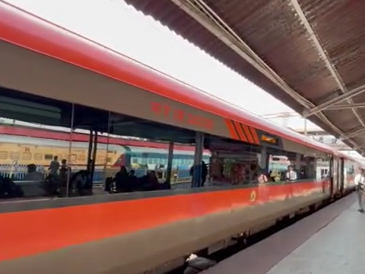 'नई दिल्ली स्टेशन पर हमेशा भीड़'