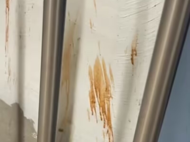 थूकने वालों से लेना चाहिए 10,000 रुपये फाइन 