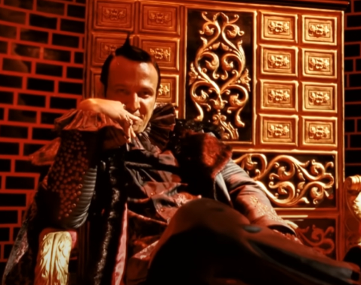 नुकसान 30 करोड़