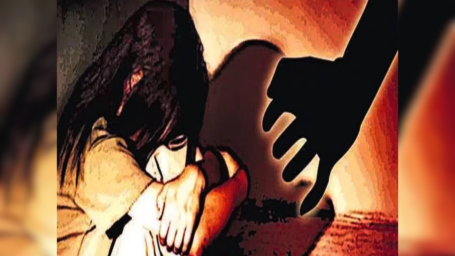 नाबालिग से मस्जिद के कारी ने किया रेप, शिकायत मिलने पर जांच में जुटी पुलिस