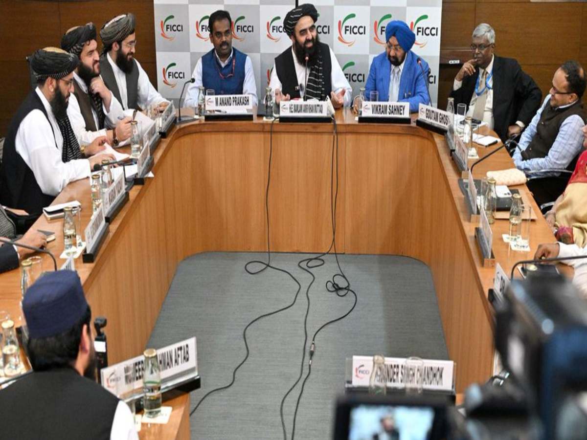 Afghan विदेश मंत्री से मिलकर क्या बोले हिंदू और सिख डेलिगेशन? मुत्तकी ने भी कही बड़ी बात Afghan विदेश मंत्री से मिलकर क्या बोले हिंदू और सिख डेलिगेशन? मुत्तकी ने भी कही बड़ी बात