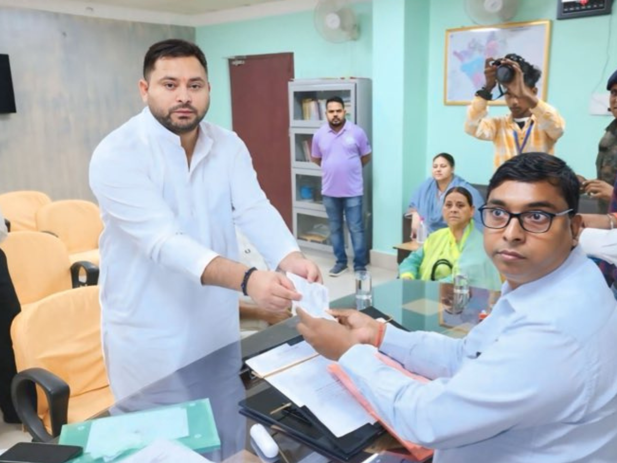 नीतीश कुमार और जेडीयू पर साधा निशाना