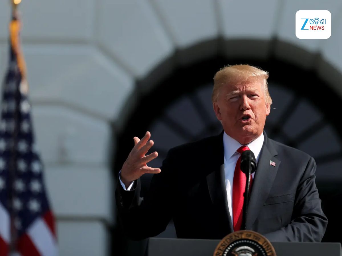 Donald Trump On Modi: ଟ୍ରମ୍ପଙ୍କ ବଡ଼ ଦାବି: ଋଷ ଠାରୁ ତେଲ କିଣିବନି ଭାରତ, ମୋଦୀ ଦେଇଛନ୍ତି ପ୍ରତିଶୃତି Donald Trump On Modi: ଟ୍ରମ୍ପଙ୍କ ବଡ଼ ଦାବି: ଋଷ ଠାରୁ ତେଲ କିଣିବନି ଭାରତ, ମୋଦୀ ଦେଇଛନ୍ତି ପ୍ରତିଶୃତି