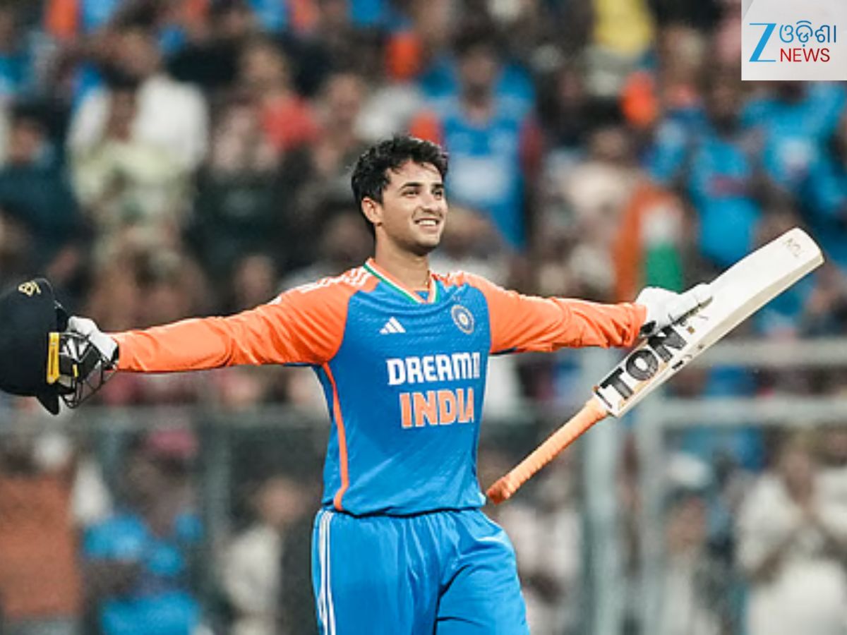 Ind vs Pak Match: ଦୁବାଇରେ ପାକିସ୍ତାନକୁ ହରାଇ ପୁଣି ହୃଦୟ ଜିତିଲା ଭାରତ Ind vs Pak Match: ଦୁବାଇରେ ପାକିସ୍ତାନକୁ ହରାଇ ପୁଣି ହୃଦୟ ଜିତିଲା ଭାରତ