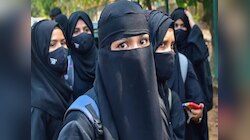 मंत्री के दखल के बाद स्कूल प्रिंसिपल की अकड़ पड़ी ढीली; कहा- हिजाब पहनकर आने वाली...'