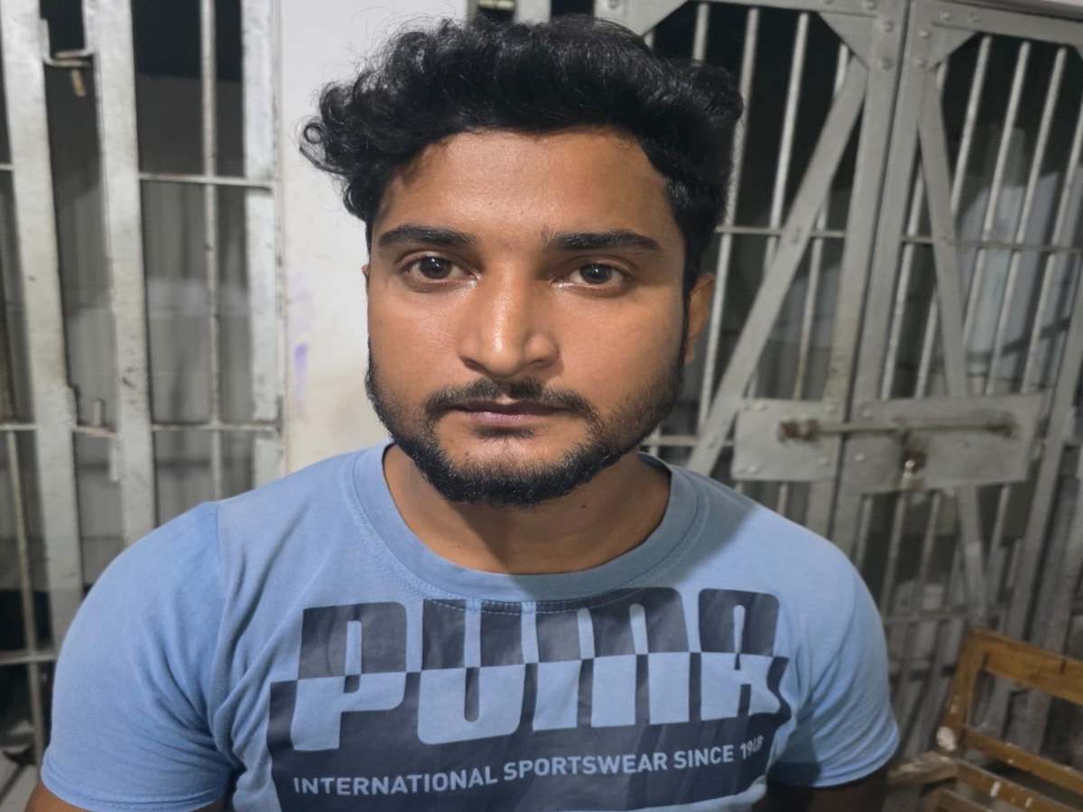 Singer Zubeen Garg पर बनाया वीडियो, अब जेल की हवा काट रहा इंजामुल हक Singer Zubeen Garg पर बनाया वीडियो, अब जेल की हवा काट रहा इंजामुल हक