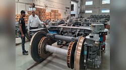 इन ट्रेनों की बोगी फ्रेम की पहली खेप रवाना, यूपी की इस कंपनी को मिला है बड़ा ऑर्डर
