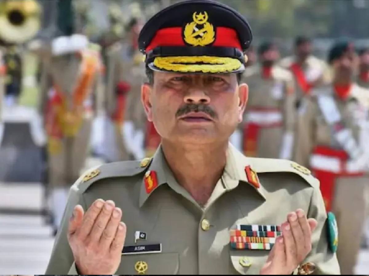 तालिबान से पिटने के बाद बौखलाया आसिम मुनीर, भारत को दे डाली गीदड़ भभकी तालिबान से पिटने के बाद बौखलाया आसिम मुनीर, भारत को दे डाली गीदड़ भभकी