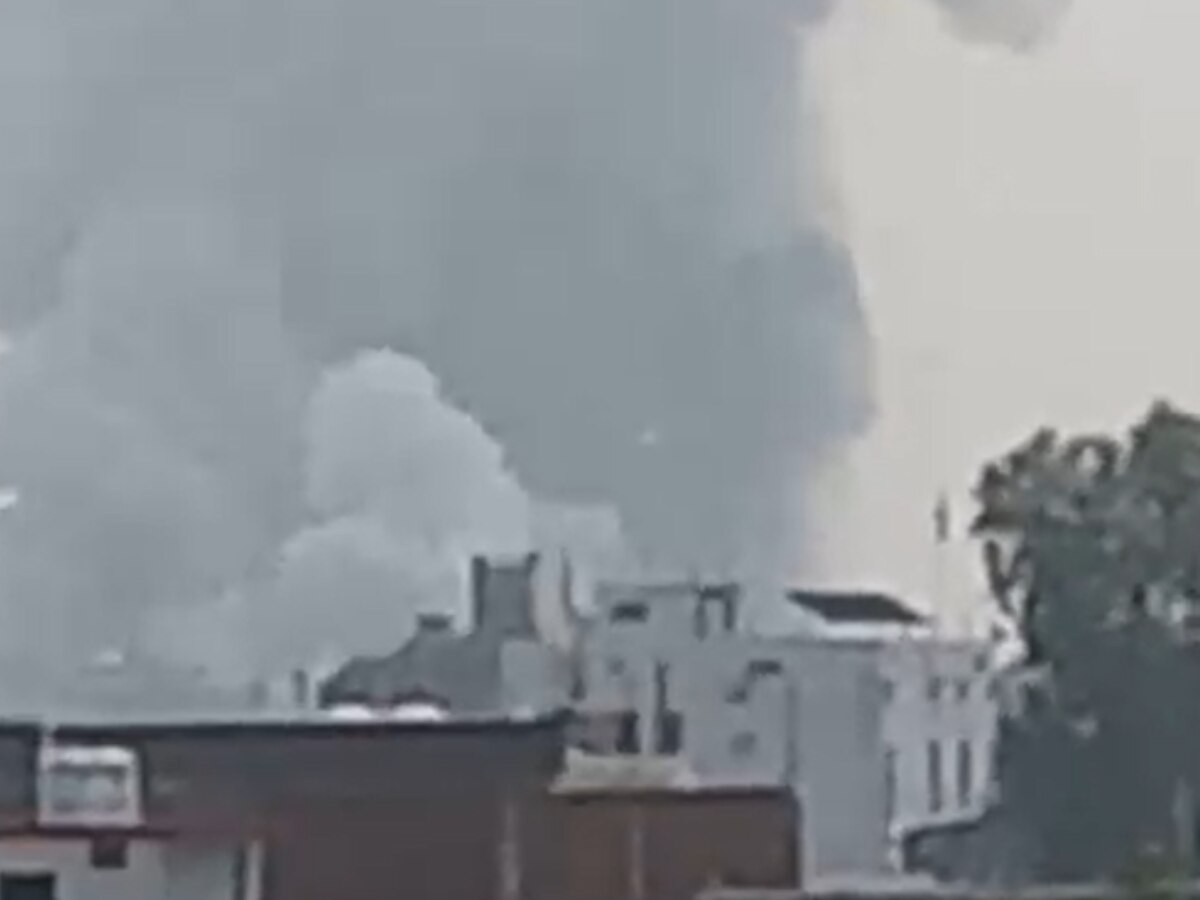 massive fire broke out suddenly at Firecracker Market in Fatehpur ...