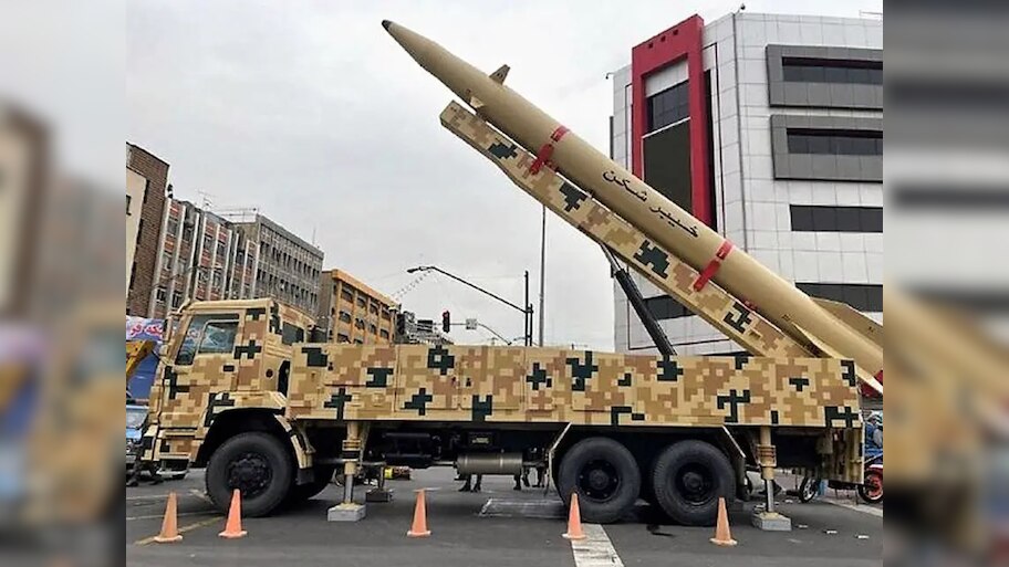 इजरायली साजिशों को मुंहतोड़ जवाब देने को तैयार तेहरान, IRGC की मिसाइलों से उड़ी नेतन्याहू की नींद!