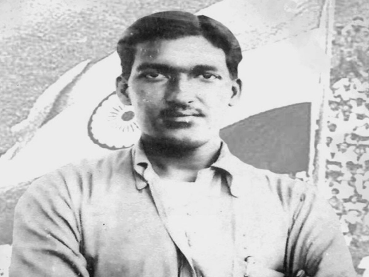 हंसते हुए फांसी को लगाया गले, बलिदान की बनी मिसाल; जानें अशफाकउल्लाह खान की कहानी हंसते हुए फांसी को लगाया गले, बलिदान की बनी मिसाल; जानें अशफाकउल्लाह खान की कहानी