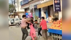 3 साल से दोनों के बीच अवैध संबंध...युवक ने अपनी बहन को प्रेमी के साथ रंगे हाथों पकडा