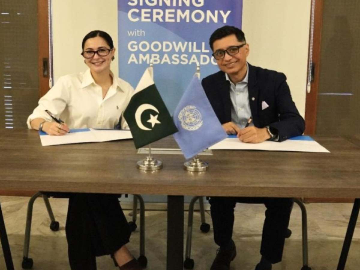 UN Women Pakistan ने Hania Aamir को दी बड़ी ज़िम्मेदारी; बनाया नेशनल गुडविल एम्बेसडर UN Women Pakistan ने Hania Aamir को दी बड़ी ज़िम्मेदारी; बनाया नेशनल गुडविल एम्बेसडर