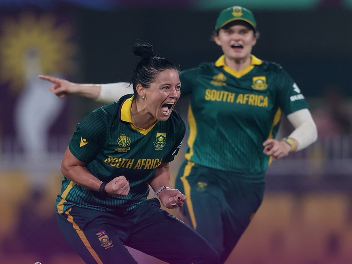England vs South Africa: ଇଂଲଣ୍ଡକୁ ପରାସ୍ତ କରି ପ୍ରଥମ ଥର ବିଶ୍ୱକପ୍ ଫାଇନାଲରେ ପହଞ୍ଚିଲା ଦକ୍ଷିଣ ଆଫ୍ରିକା England vs South Africa: ଇଂଲଣ୍ଡକୁ ପରାସ୍ତ କରି ପ୍ରଥମ ଥର ବିଶ୍ୱକପ୍ ଫାଇନାଲରେ ପହଞ୍ଚିଲା ଦକ୍ଷିଣ ଆଫ୍ରିକା