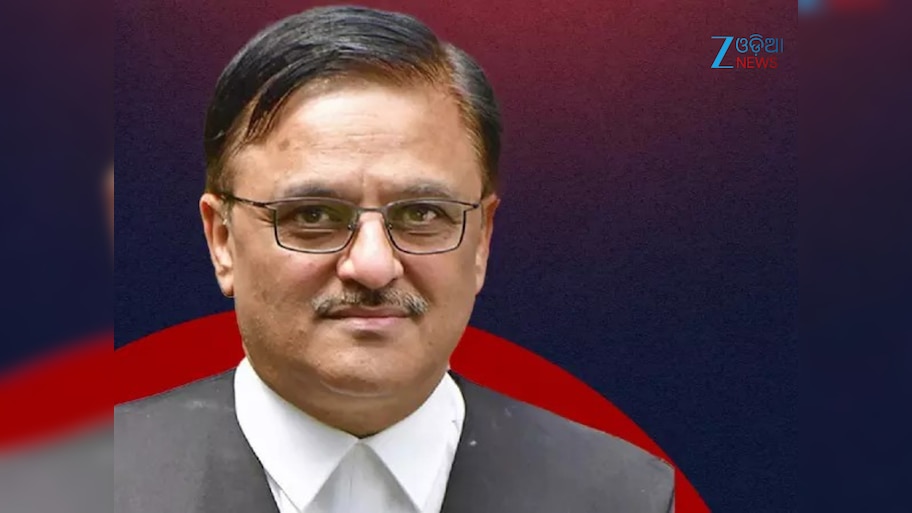 Justice Abhay Oka: ଧର୍ମ ନାମରେ ପରିବେଶକୁ କ୍ଷତି ପହଞ୍ଚାଇବା ଏକ ଅଭ୍ୟାସରେ ପରିଣତ ହୋଇଛି: ପୂର୍ବତନ ସୁପ୍ରିମକୋର୍ଟ ବିଚାରପତି