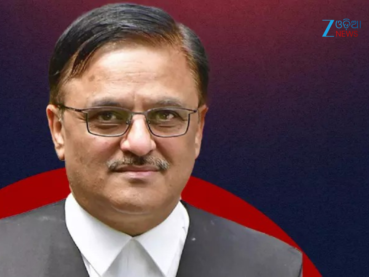 Justice Abhay Oka: ଧର୍ମ ନାମରେ ପରିବେଶକୁ କ୍ଷତି ପହଞ୍ଚାଇବା ଏକ ଅଭ୍ୟାସରେ ପରିଣତ ହୋଇଛି: ପୂର୍ବତନ ସୁପ୍ରିମକୋର୍ଟ ବିଚାରପତି Justice Abhay Oka: ଧର୍ମ ନାମରେ ପରିବେଶକୁ କ୍ଷତି ପହଞ୍ଚାଇବା ଏକ ଅଭ୍ୟାସରେ ପରିଣତ ହୋଇଛି: ପୂର୍ବତନ ସୁପ୍ରିମକୋର୍ଟ ବିଚାରପତି