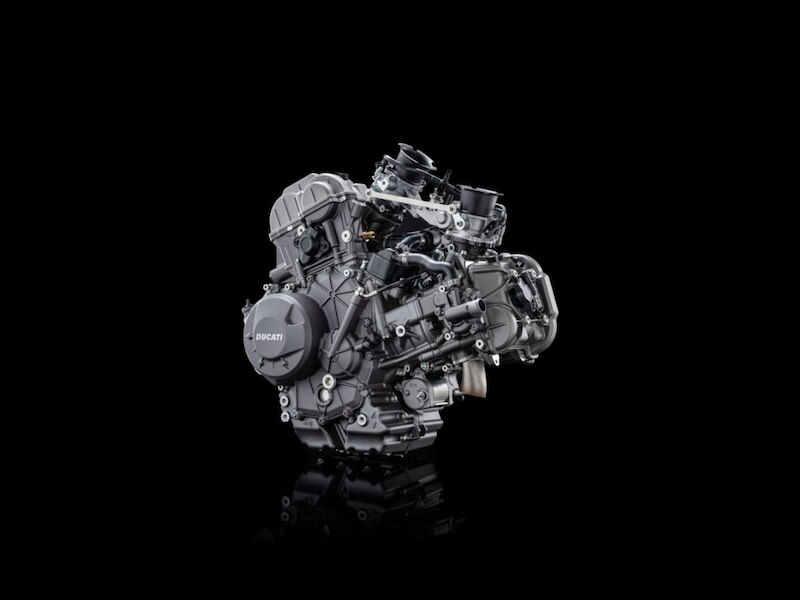 Engine & Performance