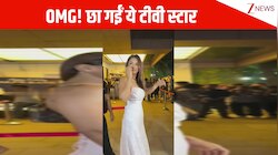 बैकलेस व्हाइट लॉन्ग ड्रेस में Nia Sharma ने मारी एंट्री, पैपराजी को दिए स्टाइलिश पोज; दिल जीत लेंगी अंदाएं