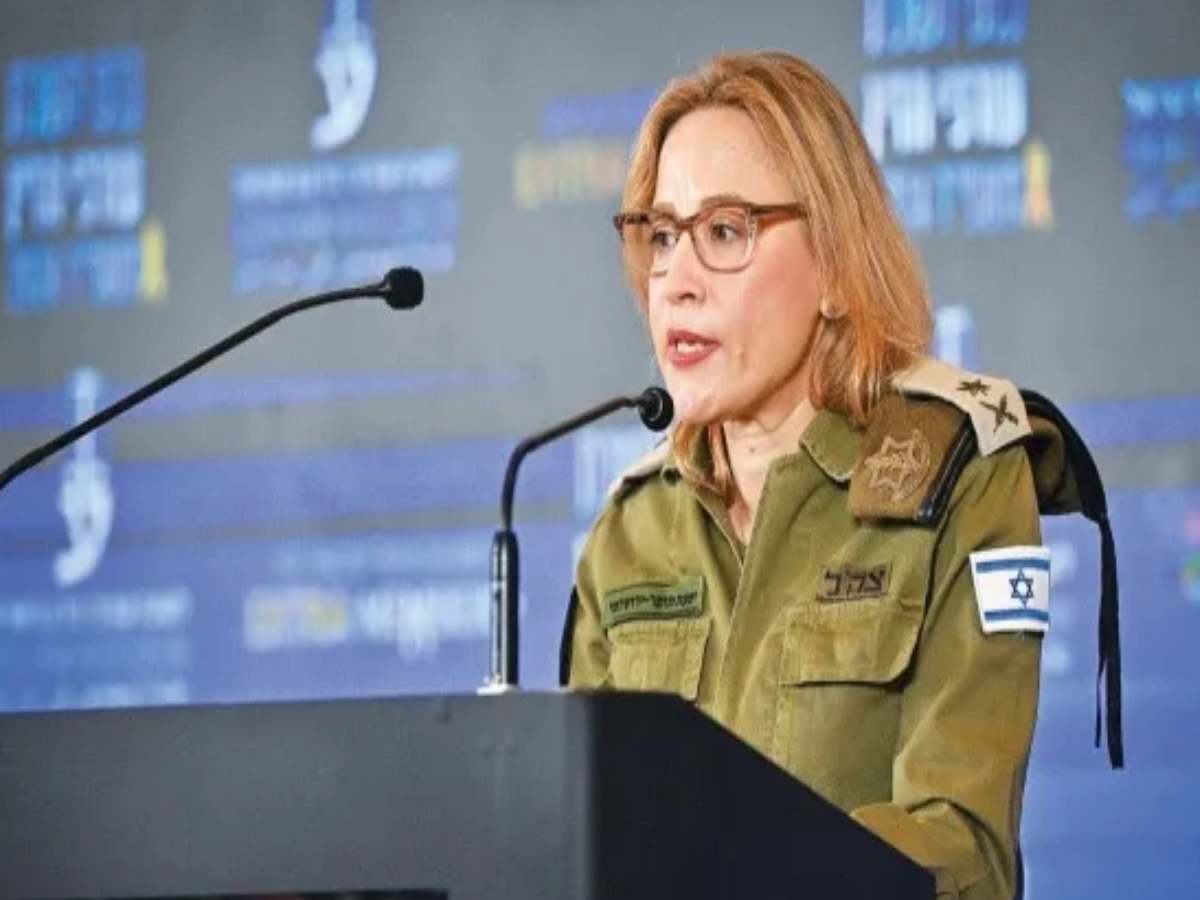 Israel: टॉप महिला अधिकारी का इस्तीफा; फिलिस्तीनी कैदी के साथ की थी ऐसी हरकत Israel: टॉप महिला अधिकारी का इस्तीफा; फिलिस्तीनी कैदी के साथ की थी ऐसी हरकत