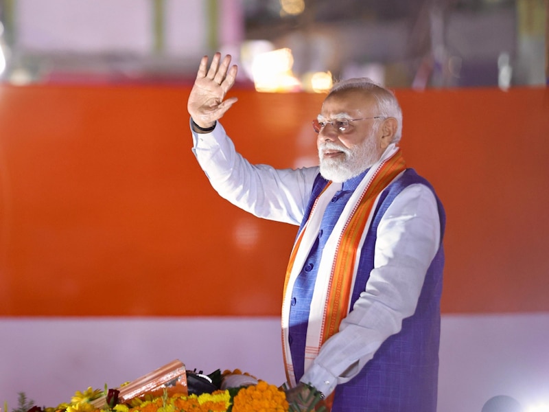 आरा और नवादा में रैली के बाद पहुंचे पटना