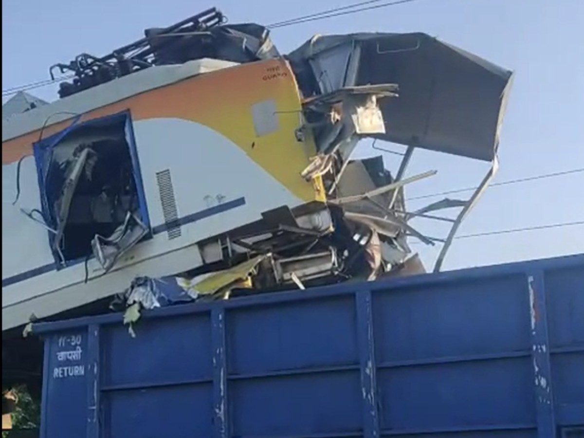 ओवरहेड वायरिंग और सिग्नलिंग सिस्टम को नुकसान