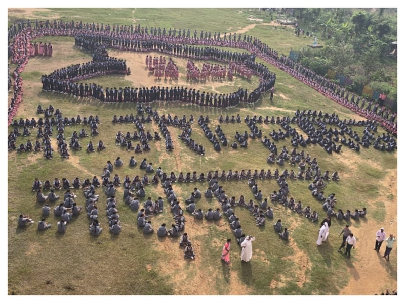 मानव श्रृंखला के जरिए मतदाताओं को जागरूक