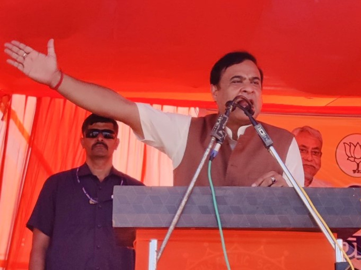 असम के CM हिमंता ने कहा, "PM मोदी ने देश से बाबर और औरंगजेब को भगाया! असम के CM हिमंता ने कहा, "PM मोदी ने देश से बाबर और औरंगजेब को भगाया!