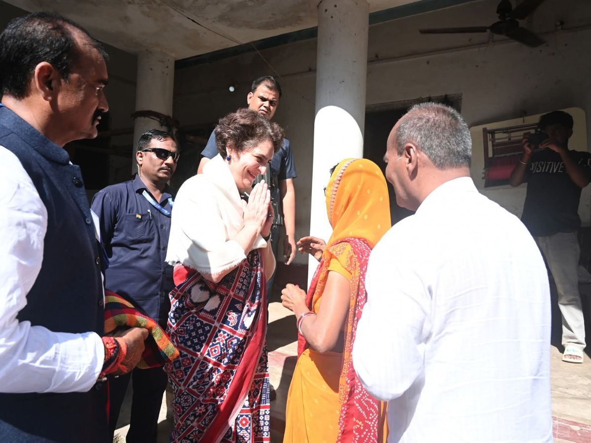 जनता से परिवर्तन की अपील