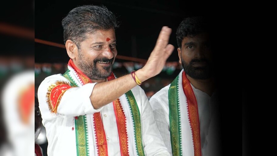 'Congress है तो मुसलमान हैं' वाले बयान पर बवाल, तेलंगाना CM की हो रही फज़ीहत
