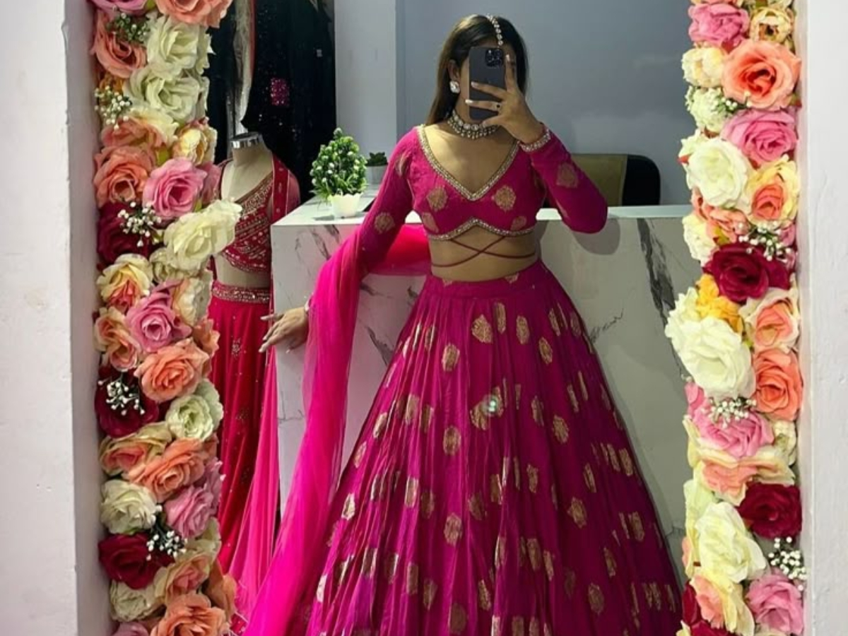 डार्क पिंक लहंगा