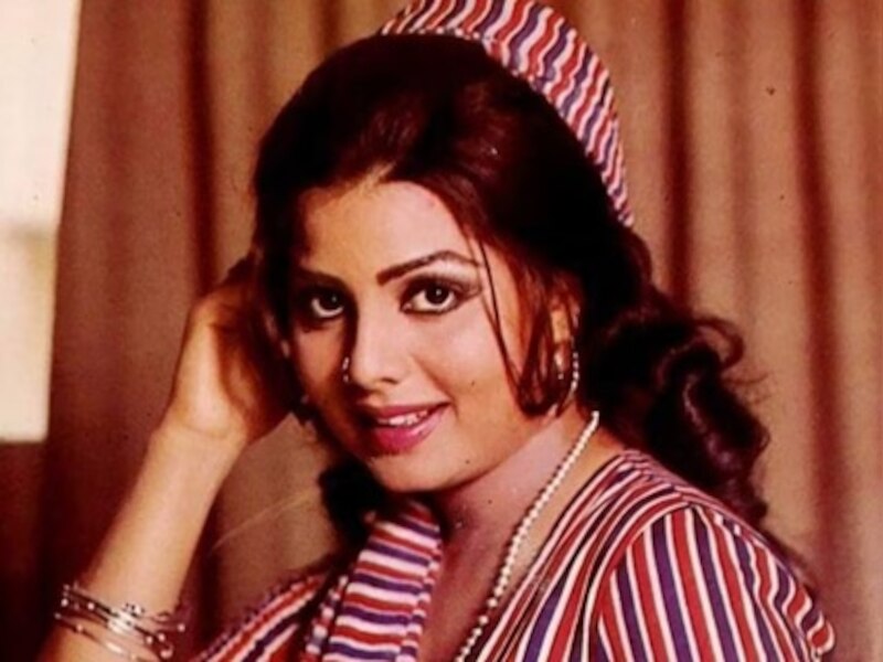 सुलक्षणा पंडित