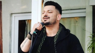 ऋषभ टंडन