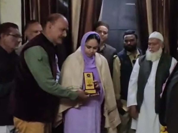 Ajmer की मुस्लिम बेटी फातिमा बनीं CA; बेइंतेहां खुश पिता ने सुनाई मोहम्मद (स.अ) की हदीस