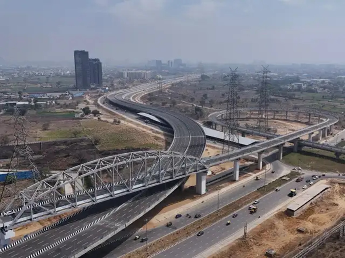 द्वारका एक्सप्रेसवे बनाने में कितना खर्च