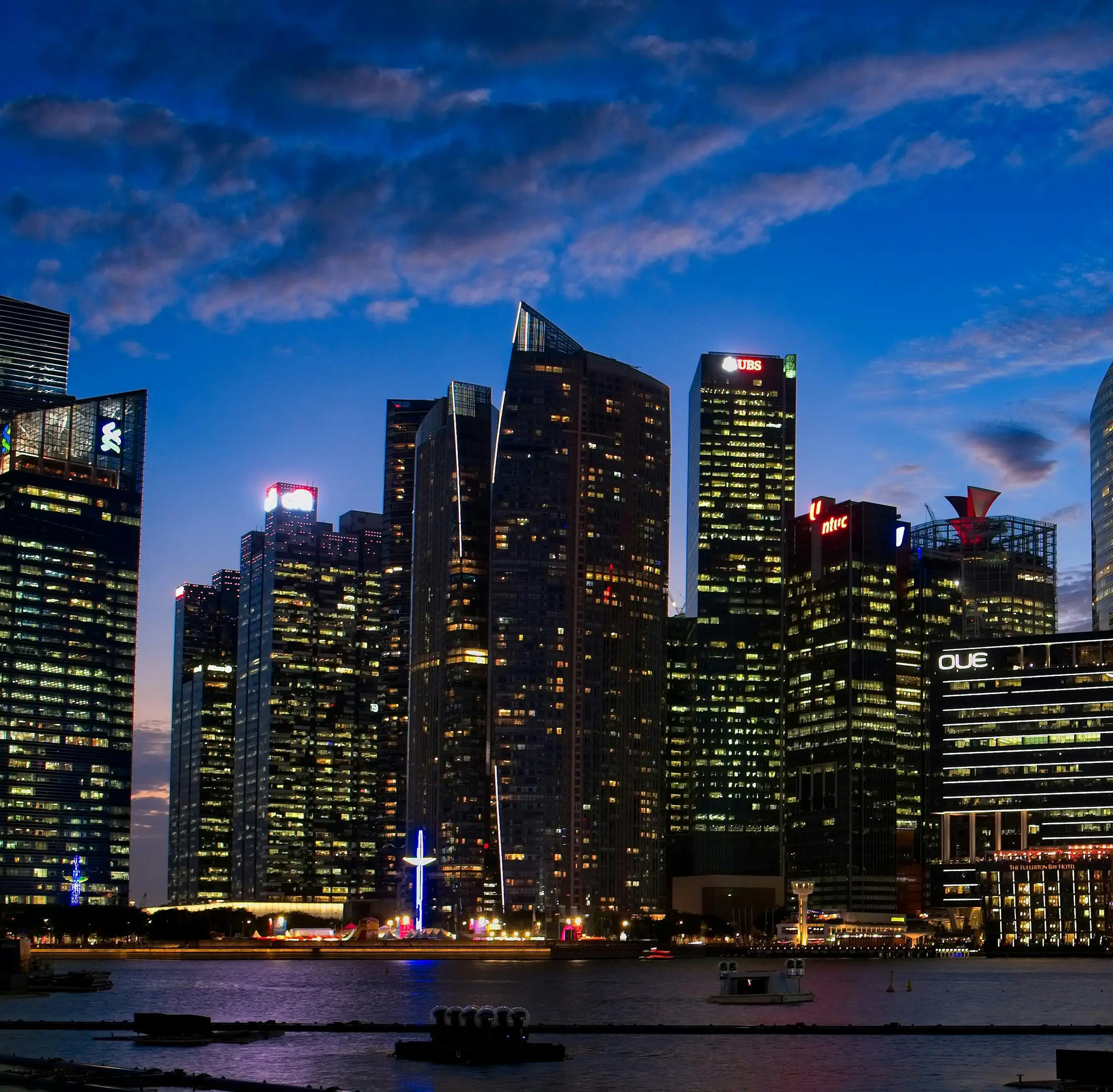 सबका सपना मनी-मनी